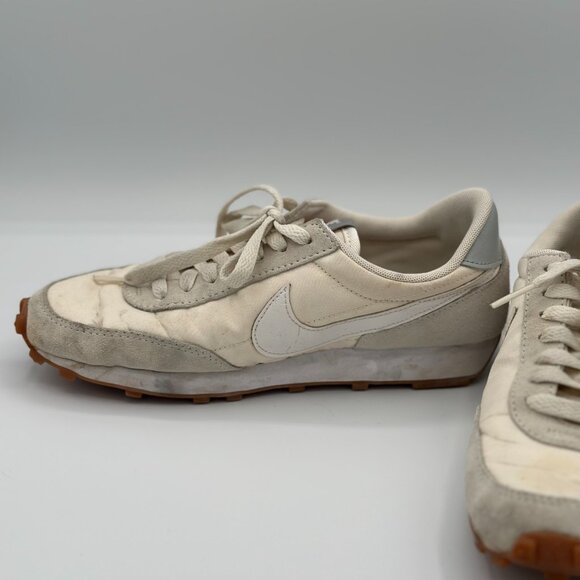 Nike Daybreak / Vintage-Style Sneakers – Beige & Light Grey – Women’s Size 7 - Picture 4 of 7
